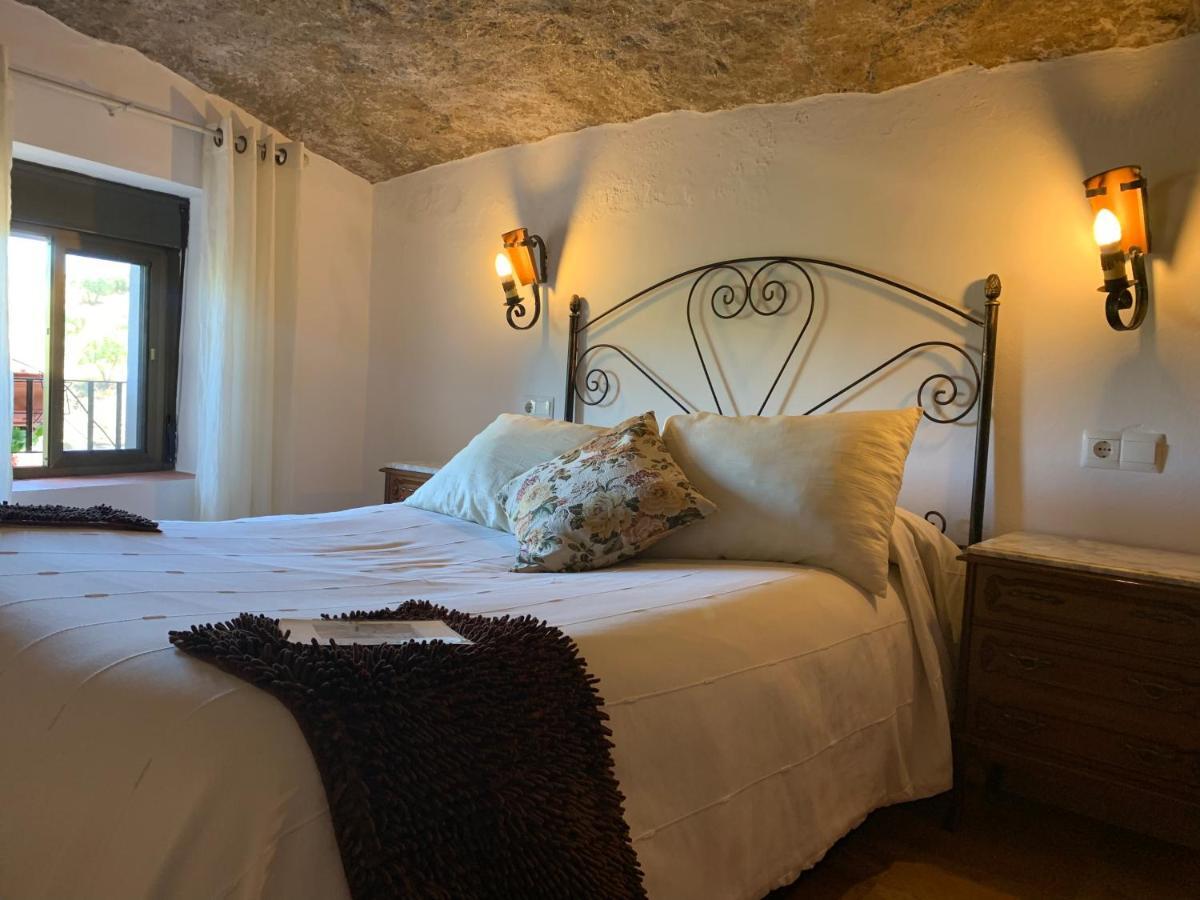 Гостьовий будинок Casa Cueva "Las Calcetas" Setenil De Las Bodegas Екстер'єр фото