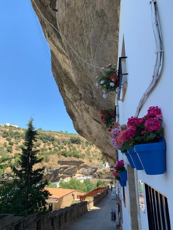 Гостьовий будинок Casa Cueva "Las Calcetas" Setenil De Las Bodegas Екстер'єр фото